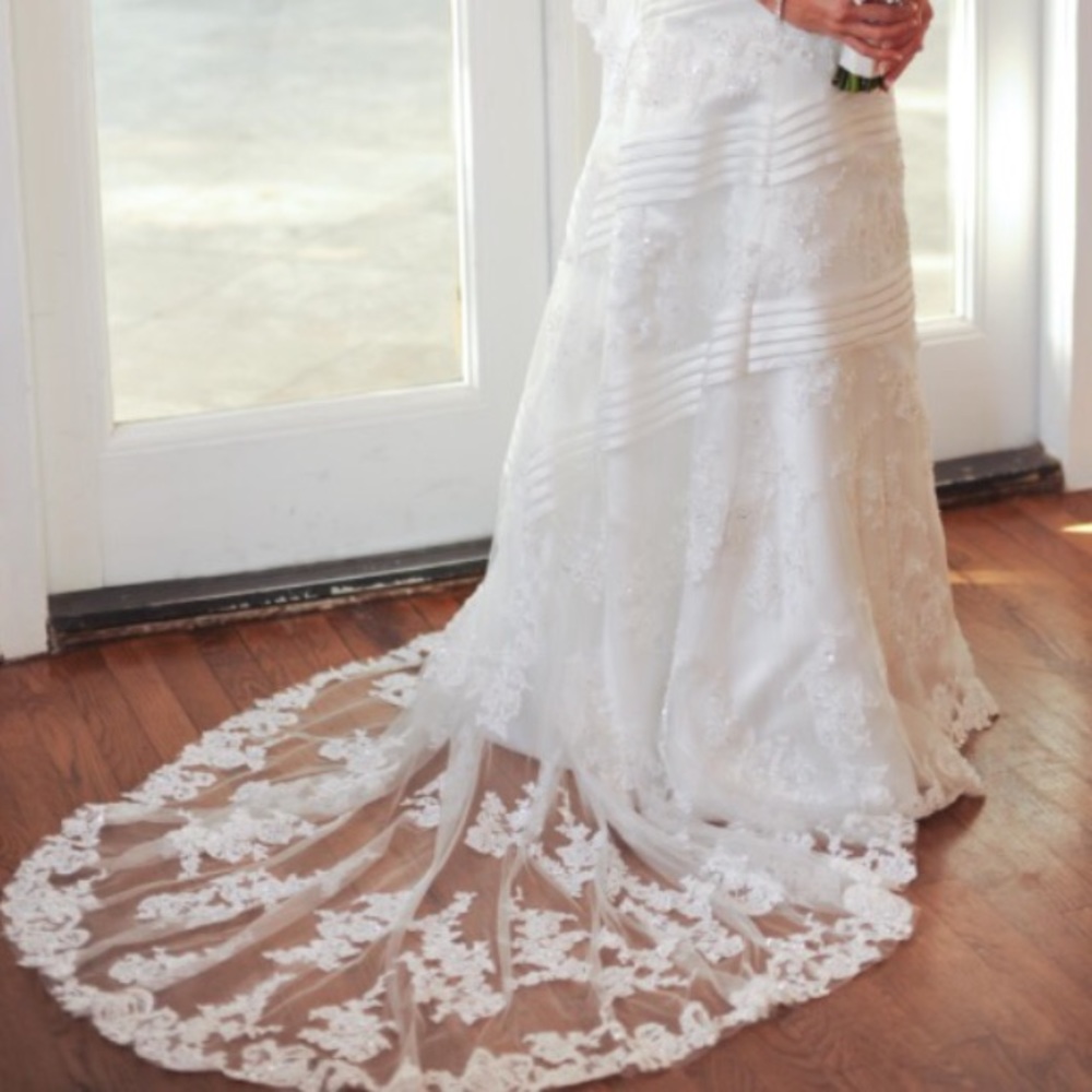Ivory Wedding Gown with Lace Train